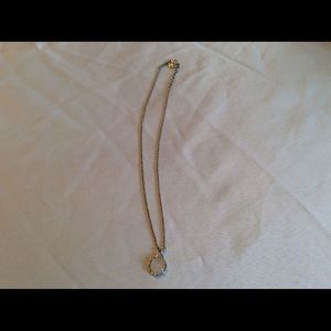 Kendra Scott necklace